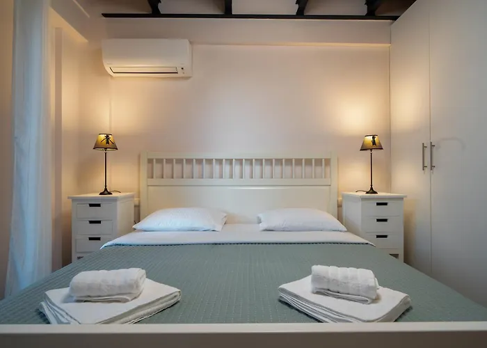 Jasmine Vilă Platanidia